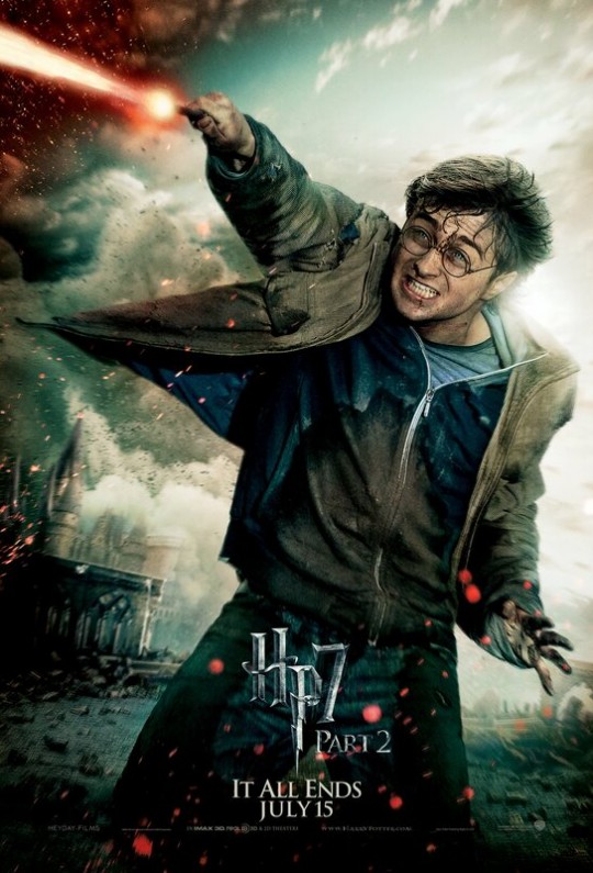 Постер к фильму Гарри Поттер и Дары Смерти: Часть II на английском